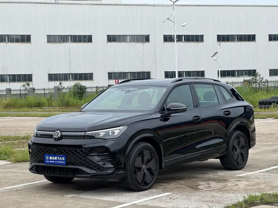 Volkswagen Tiguan L PRO 330TSI FWD R-Line Intelligent Premium Edition 2024