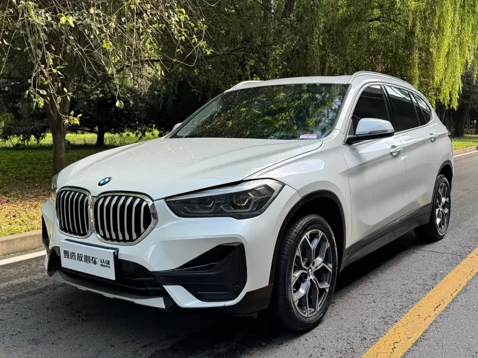 BMW X1 sDrive25Li Leading 2022