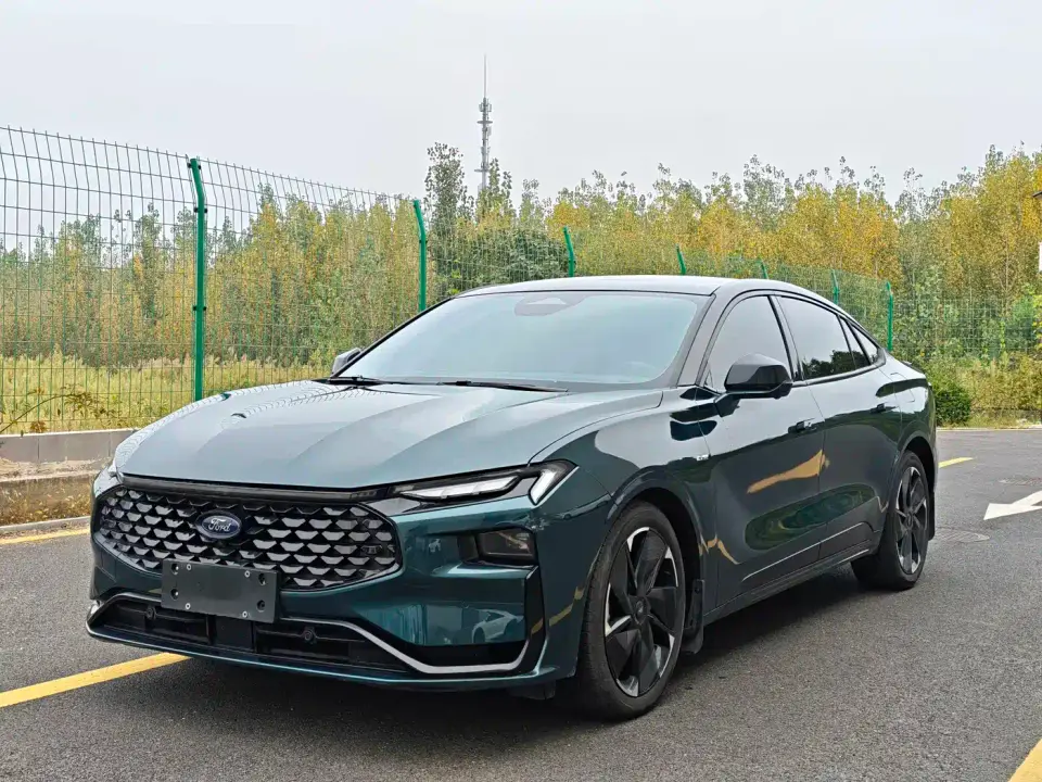 Ford Mondeo 1.5T E-Hybrid ST-Line 2024