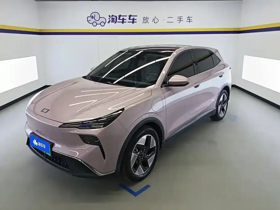 Besturn Yueyi 03 565km Ultimate Edition 2025