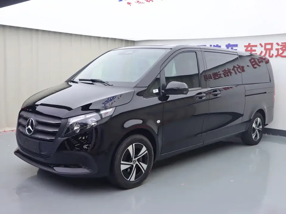 Mercedes-Benz Vito 2.0T Business 9-Seater 2025