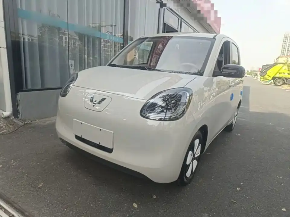 Wuling Motors Hongguang MINIEV 4-Door Advanced 2025