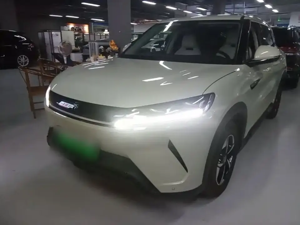 BYD Yuan UP 301KM Leading Edition 2024