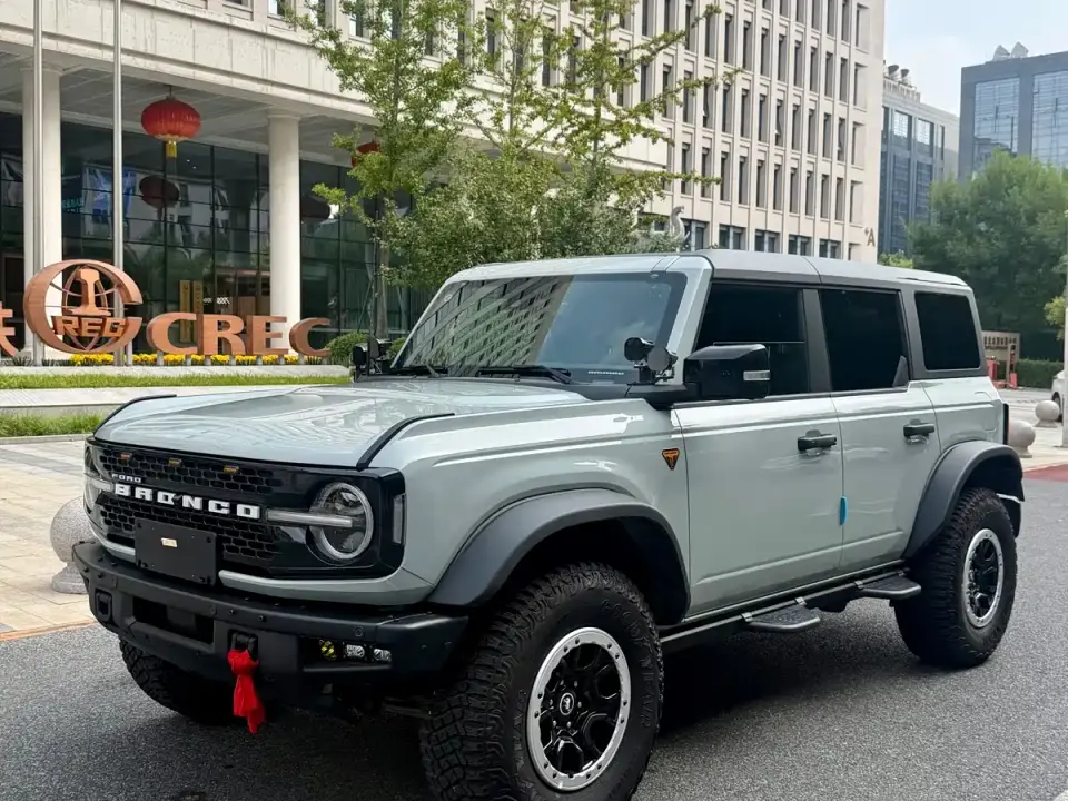 Ford Bronco 2.3T Badlands 2024