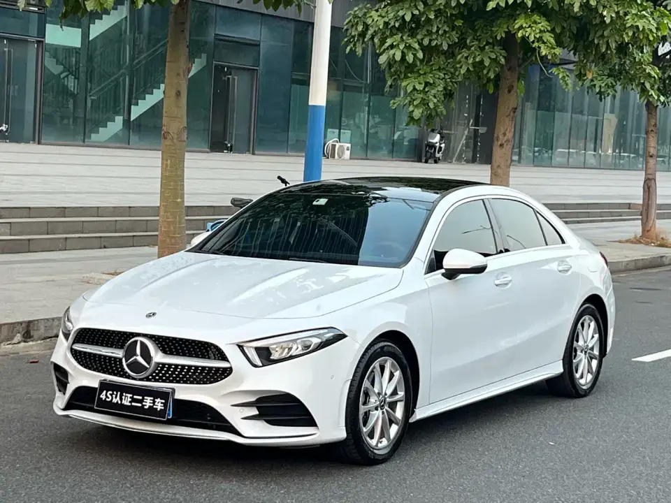 Mercedes-Benz A-Class A 200 L Sport Sedan Fashion Edition 2022