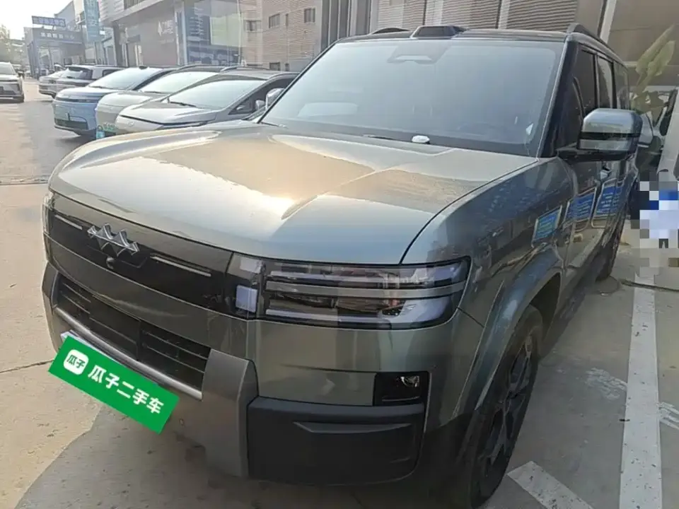 Fangchengbao Titanium 7 AWD Base Model 2025