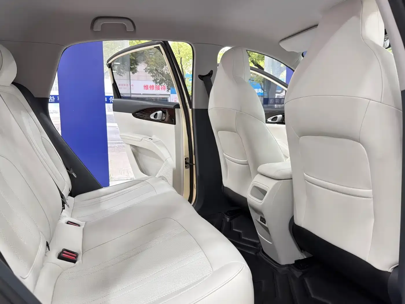 Geely Galaxy Starry Wish 310km Dream Edition 2025 — фото 14