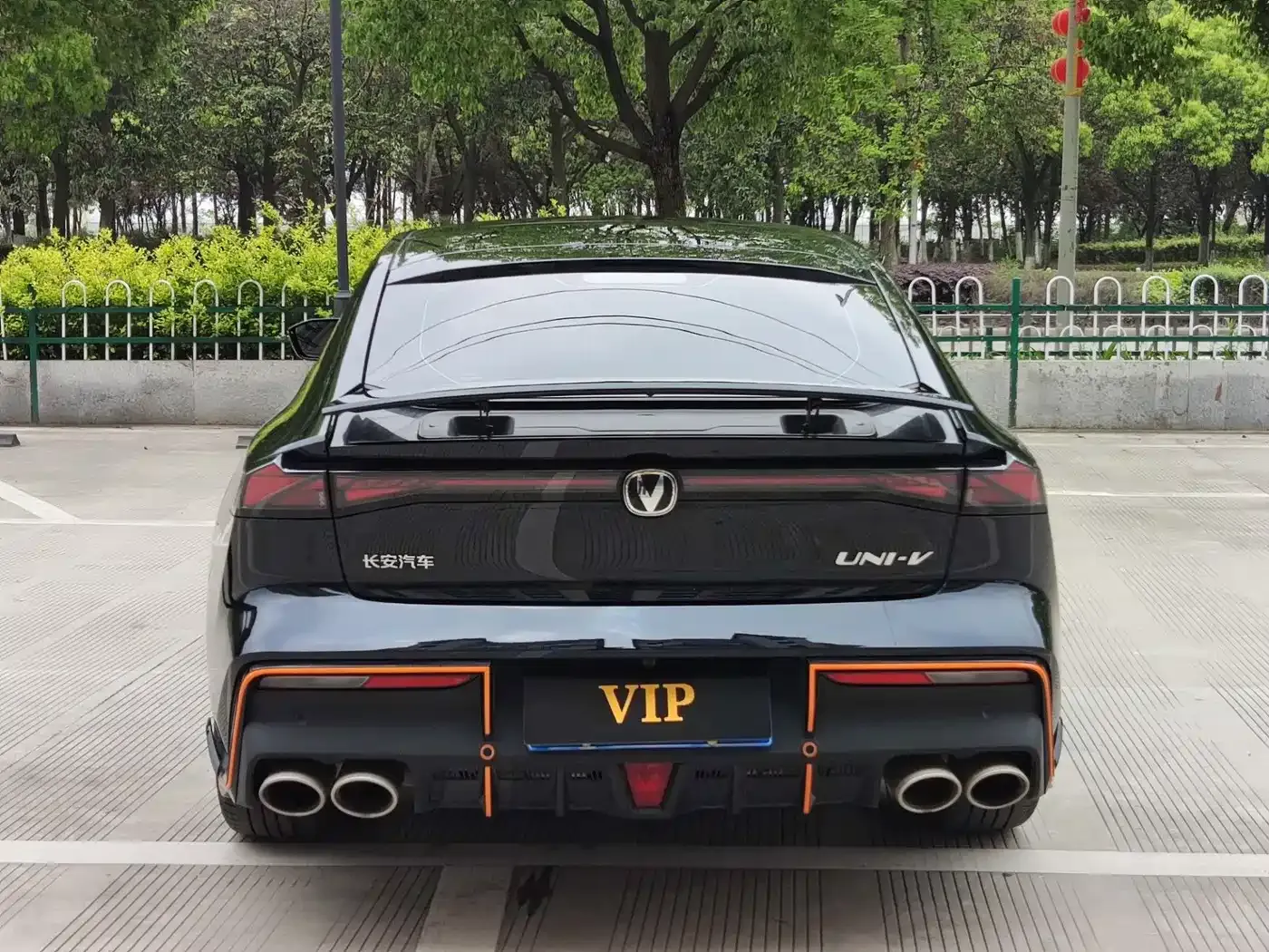 Changan UNI-V 1.5T Sport Edition 2023 — фото 6
