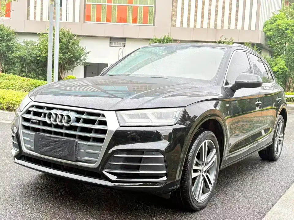 Audi Q5L Facelift 40 TFSI Honor Fashion 2019