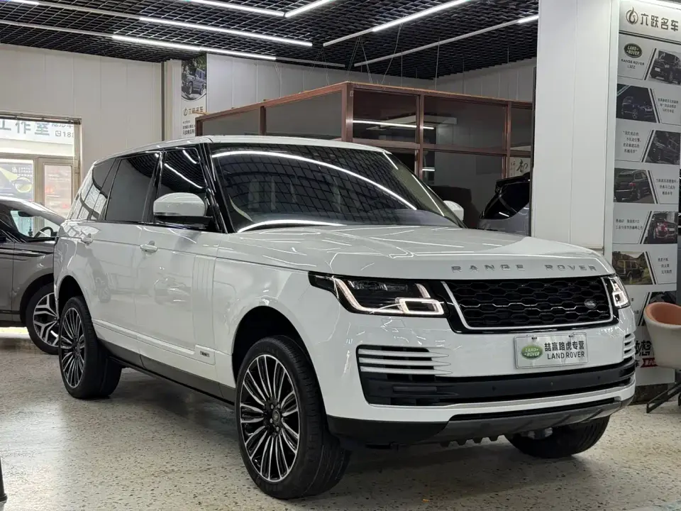 Land Rover Range Rover 3.0 L6 400PS Heritage Extended Classic Edition 2022