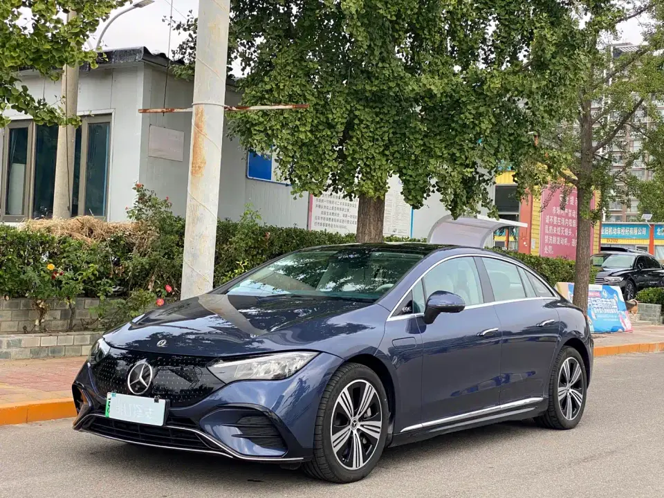 Mercedes-Benz EQE Model 500 4MATIC Luxury Edition 2024