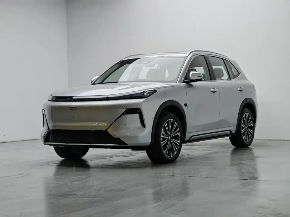 Geely Galaxy Galaxy Starship 7 EM-i 135km Spaceship Edition 2025