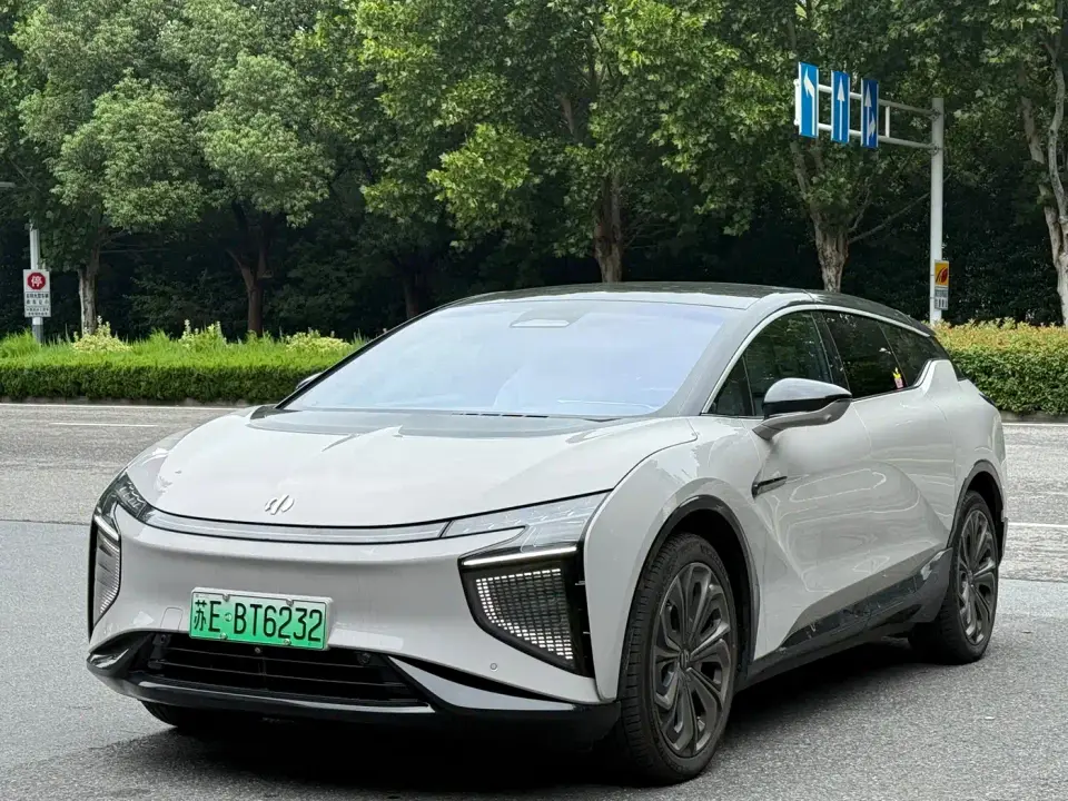 Hiphi X Smart Premium 6-Seater Long Range 2025