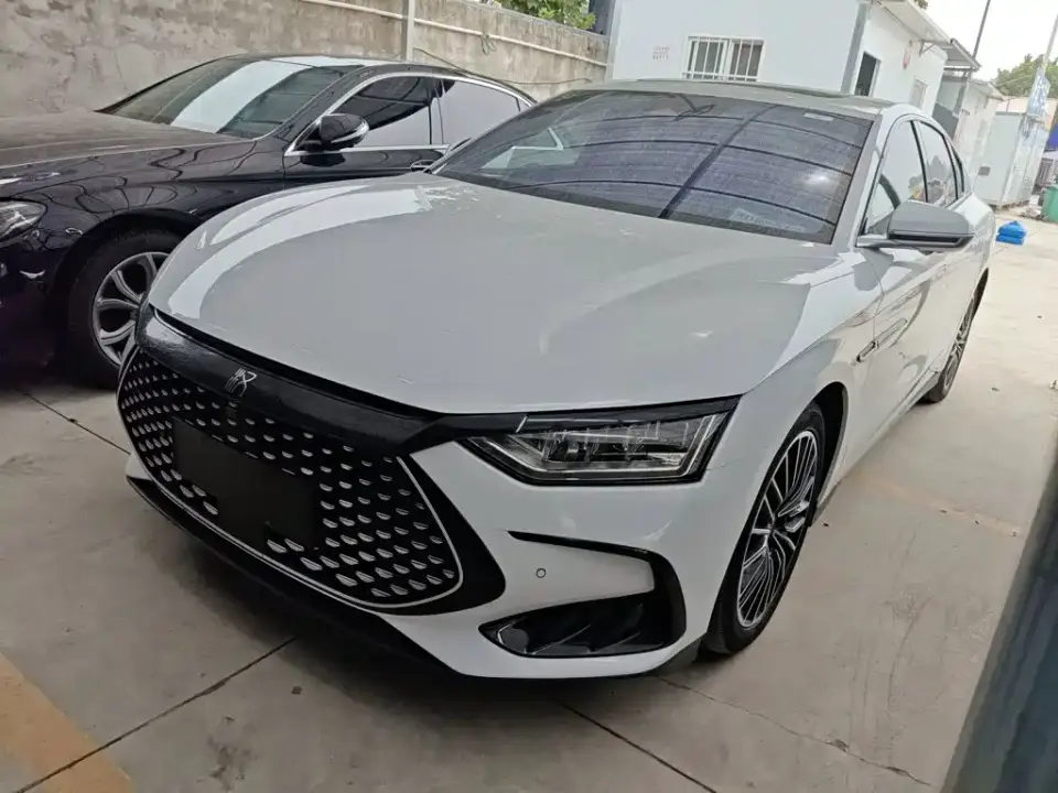 BYD Han DM-i 121KM Premium Edition 2023