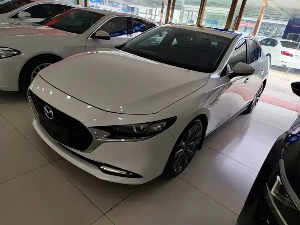 Mazda Mazda3 Axela 2.0L Automatic Quality Shine 2021