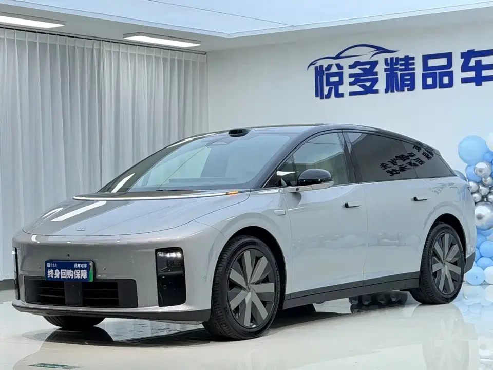 Li Auto i6 4WD Base Model 2026