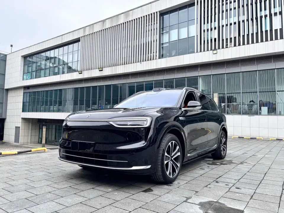 AITO Wenjie AITO M7 Extended Range Ultra AWD 5-Seater 2025