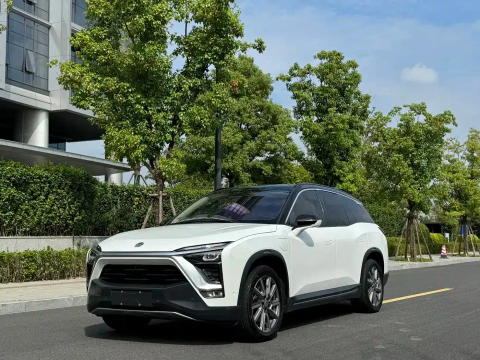 NIO ES8 355KM Standard 6-Seater 2019