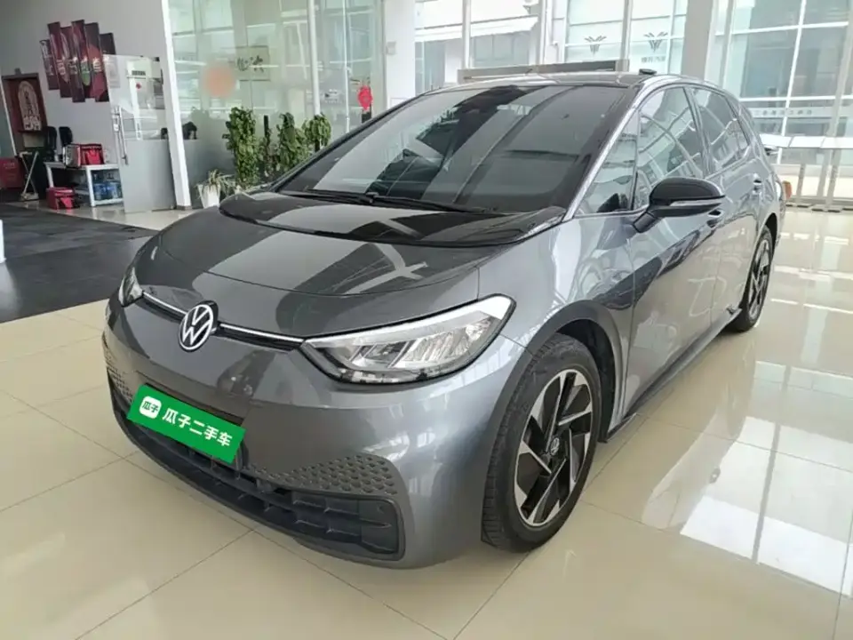 Volkswagen ID.3 Outstanding Edition 2024