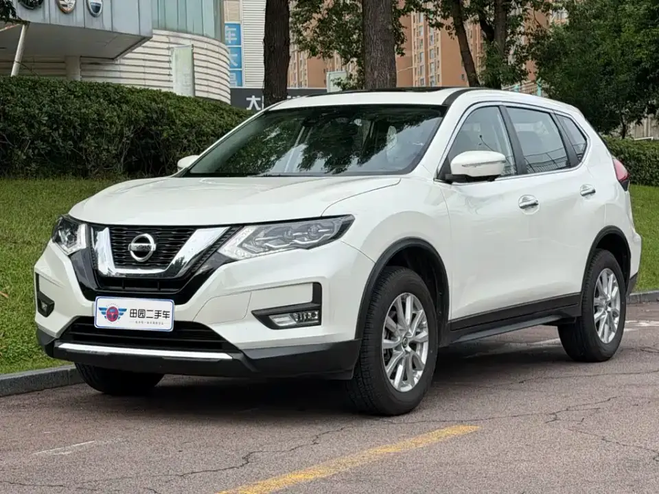 Nissan X-Trail Classic 2.0L 2WD Smart Premium Edition 2025