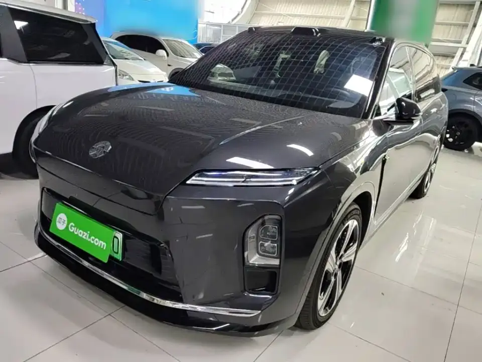 NIO ES8 Model 6-Seat Executive Luxury Edition 2025