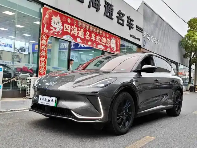 IM Motors IM LS7 100kWh Lux RWD 2023