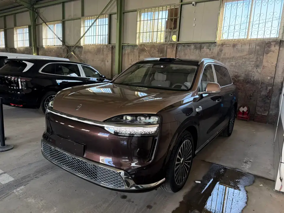 AITO Wenjie AITO M9 2026