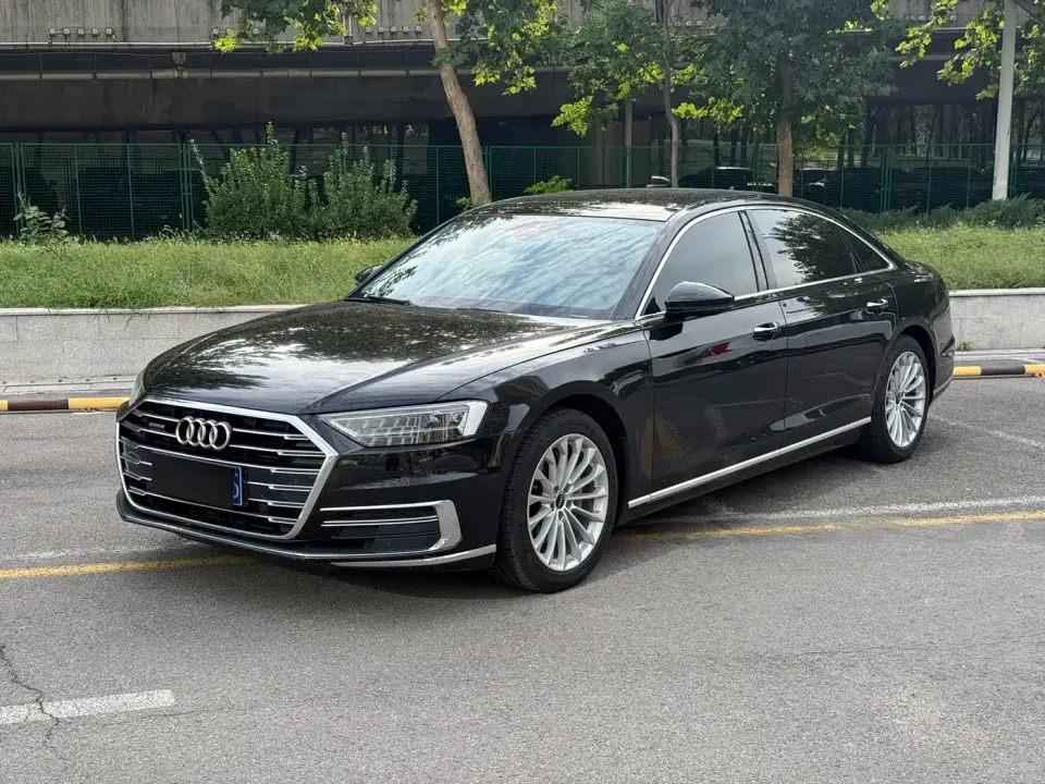 Audi A8 A8L 50 TFSI quattro Comfort Collector's Edition 2021