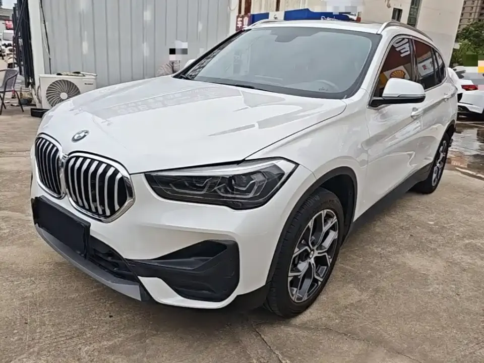 BMW X1 sDrive25Li Leading 2022