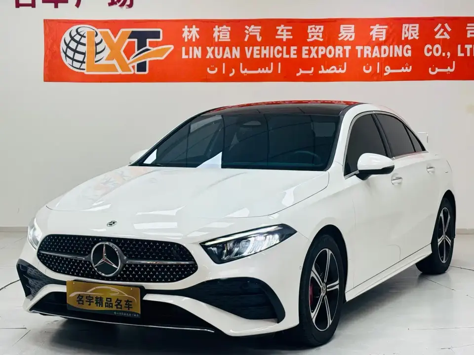 Mercedes-Benz A-Class A 200 L Fashion Edition 2024