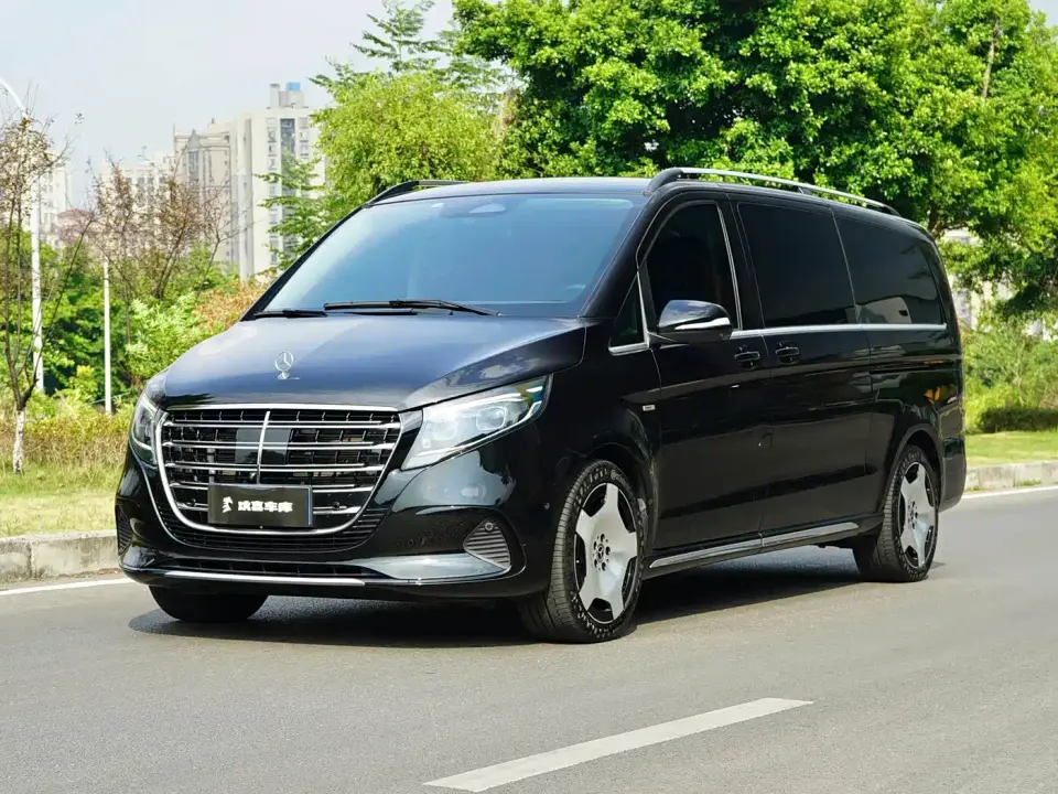 Mercedes-Benz V-Class V 300 L Long Wheelbase Premium 2024