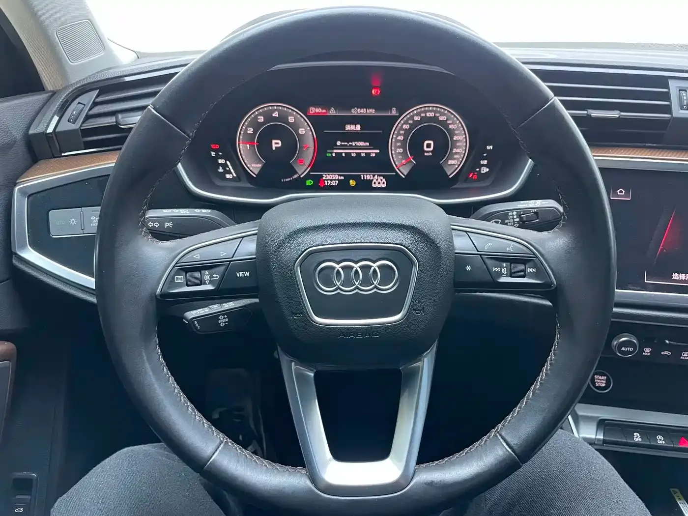 Audi Q3 35 TFSI Fashion Elegance 2022 — фото 9