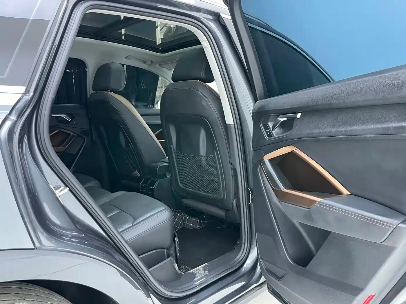 Audi Q3 35 TFSI Fashion Elegance 2022 — фото 27