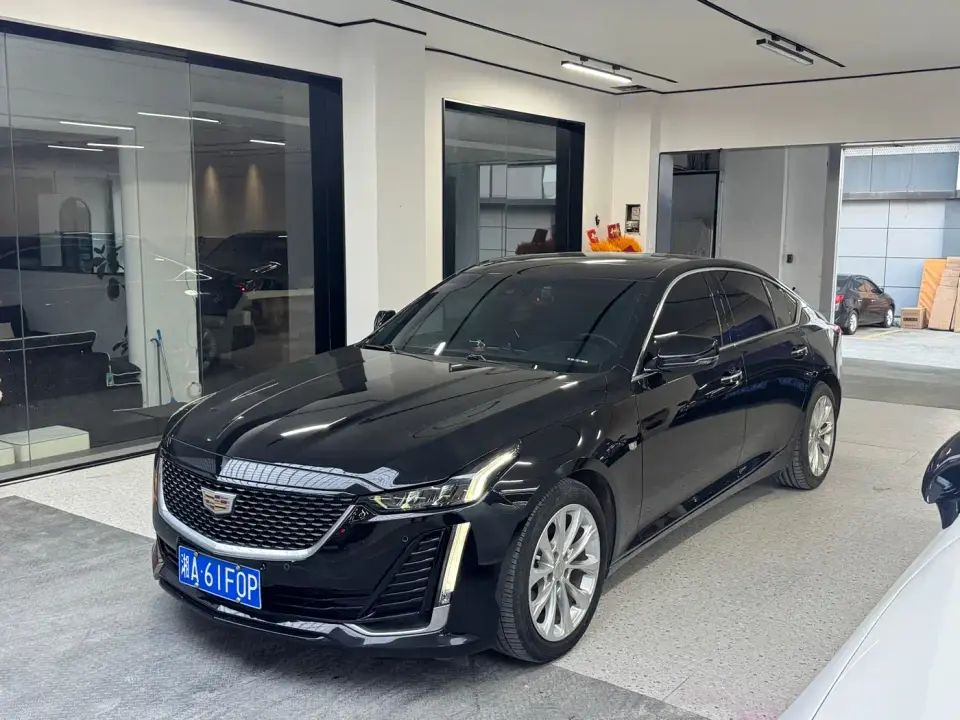 Cadillac CT5 28T Luxury 2021