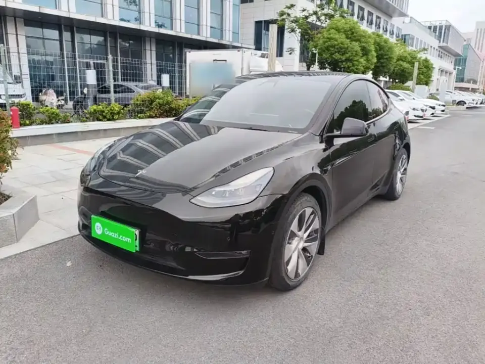 Tesla Model Y Standard Range Rear-Wheel Drive 2022