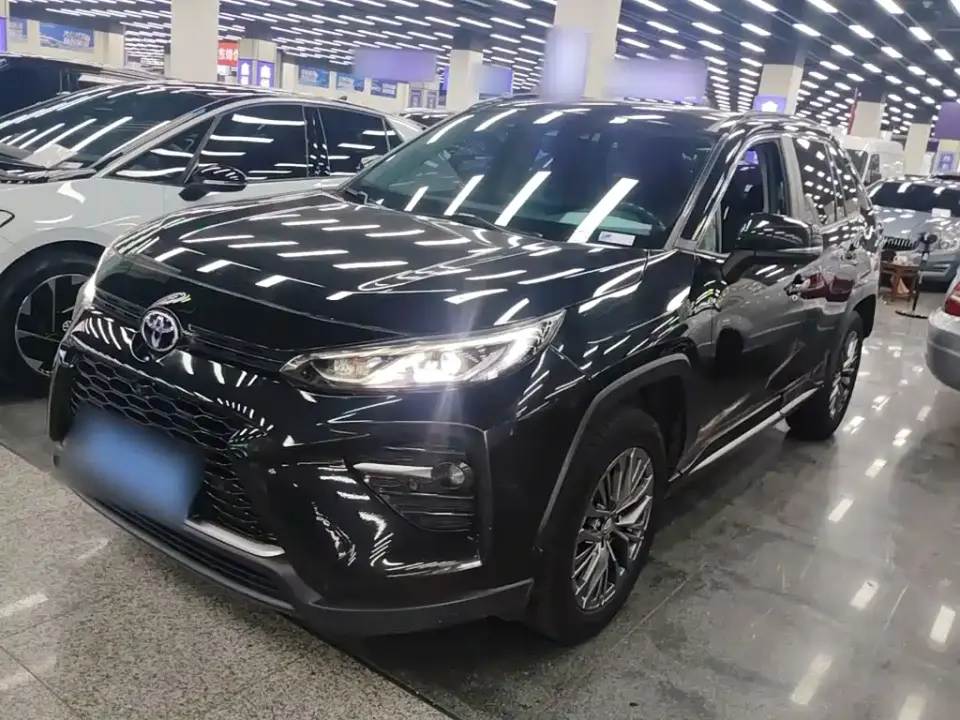 Toyota Wildlander 2.0L CVT FWD Luxury PLUS 2023