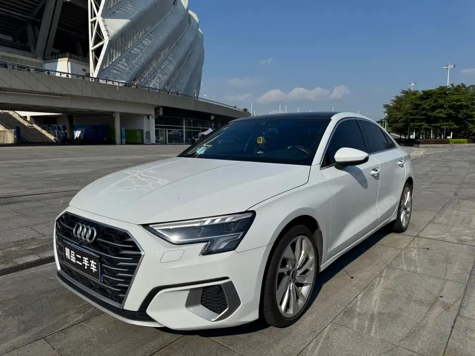Audi A3 A3L Limousine 35 TFSI Style Elegance 2022