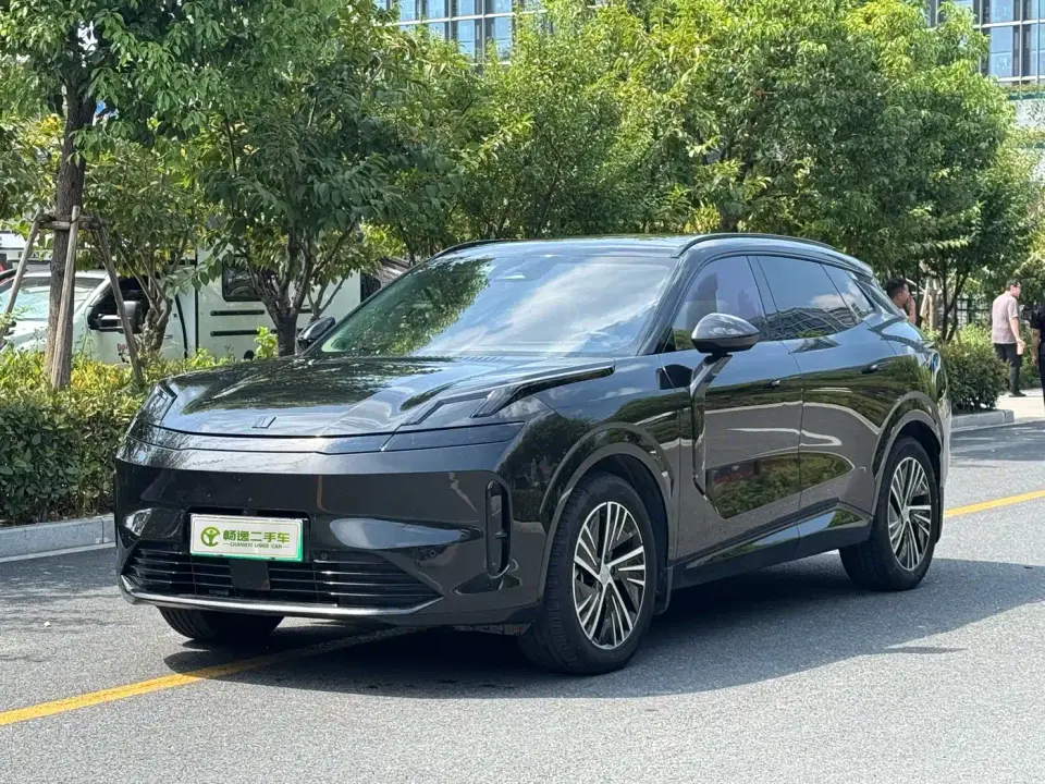 Lynk & Co 08 EM-P 245km Ultra Long Range Halo 2024