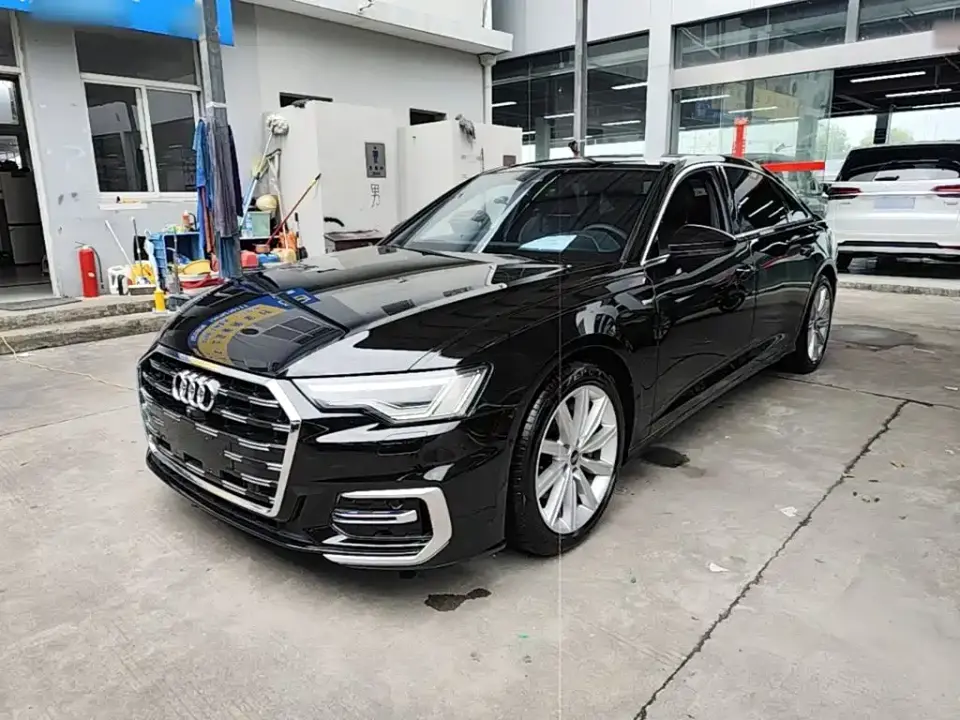 Audi A6L Facelift 45 TFSI Premium Dynamic 2023