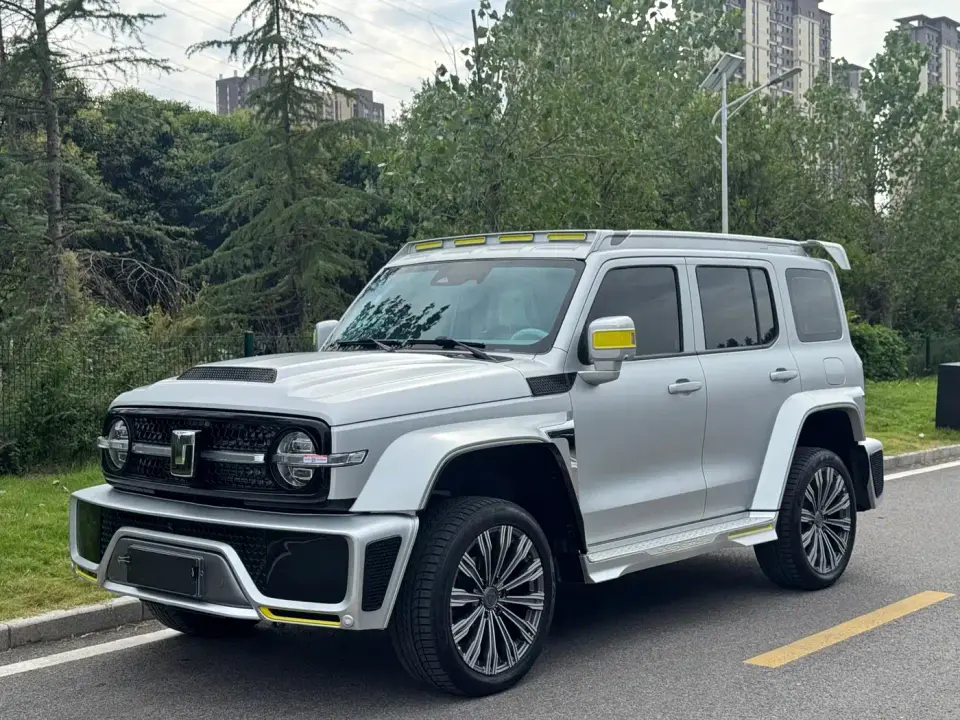 Crossboundary Auto Co-created Tank 300 2.0T Cyber Tank 2022