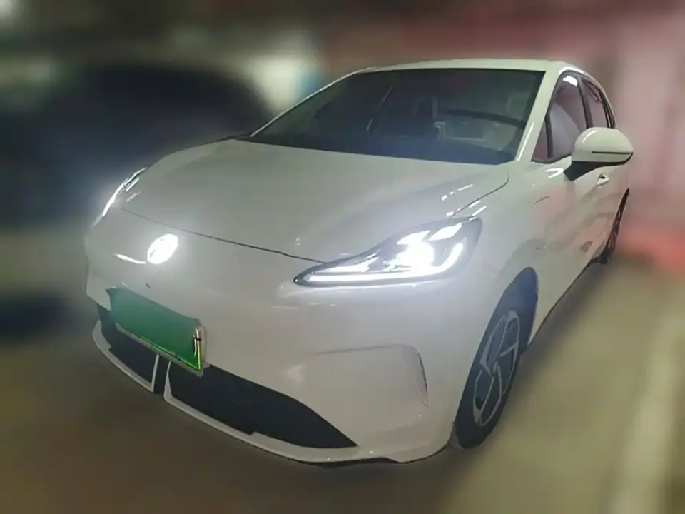 MG MG4 EV 437 Elegant Edition 2025