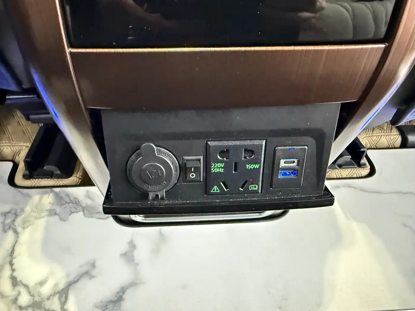 Toyota Sienna 2.5L Hybrid Comfort Edition 2024 — фото 19