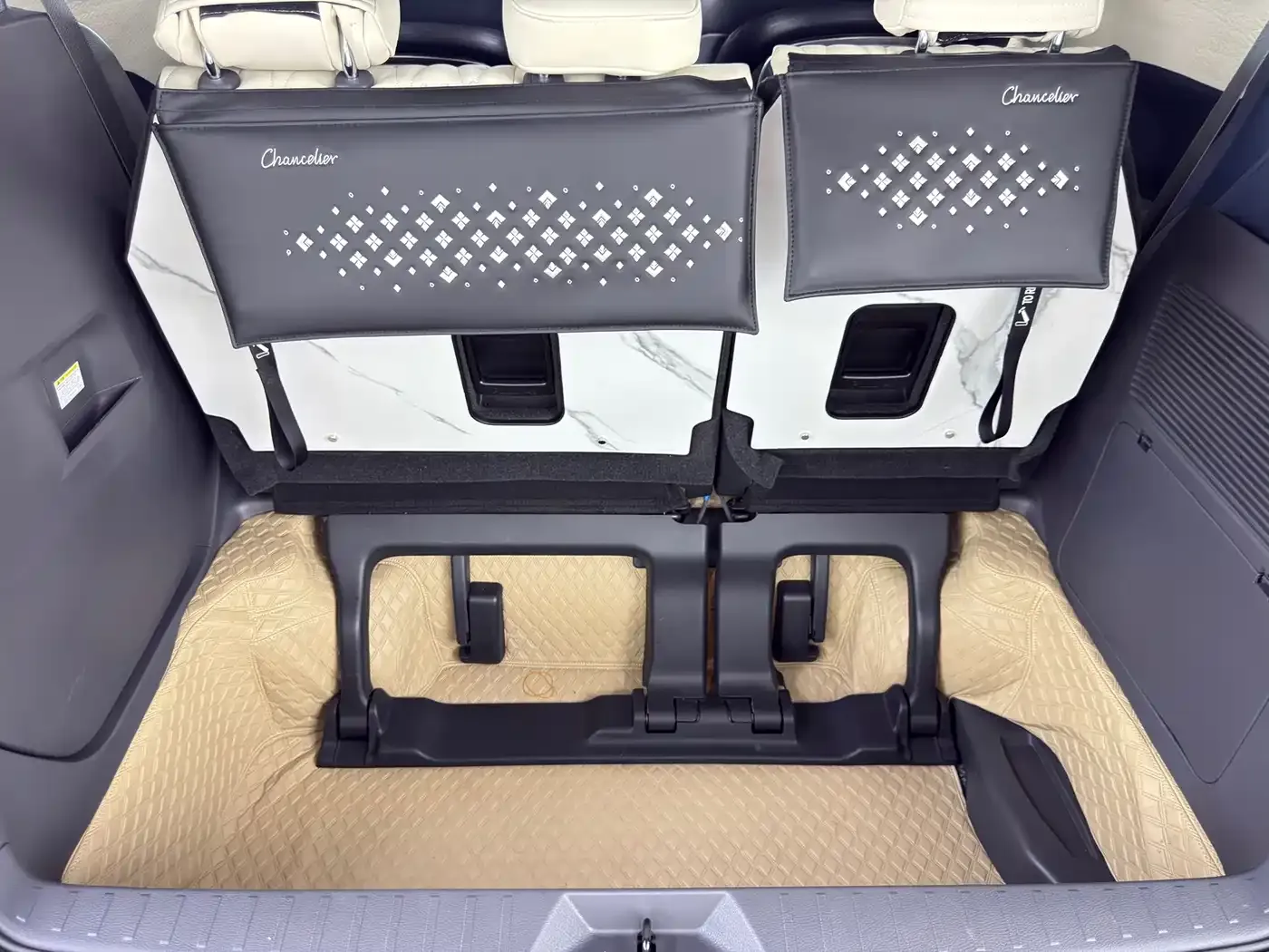 Toyota Sienna 2.5L Hybrid Comfort Edition 2024 — фото 20