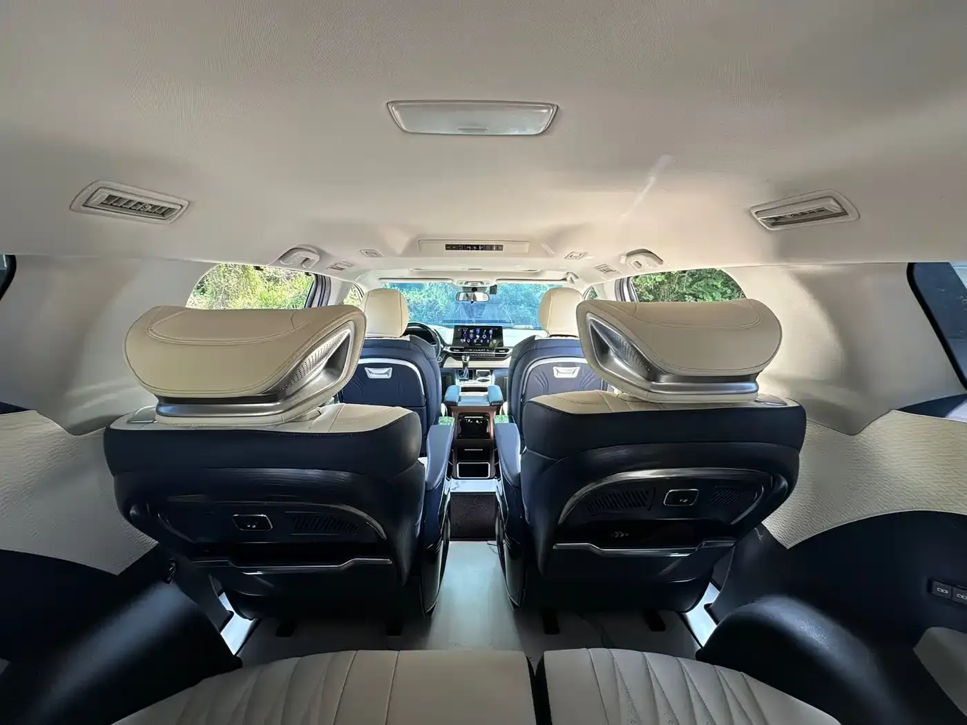 Toyota Sienna 2.5L Hybrid Comfort Edition 2024 — фото 16