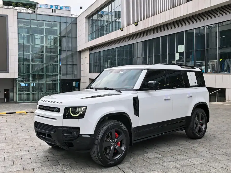 Land Rover Defender Facelift 110 3.0T P400 X-DYNAMIC HSE 2023