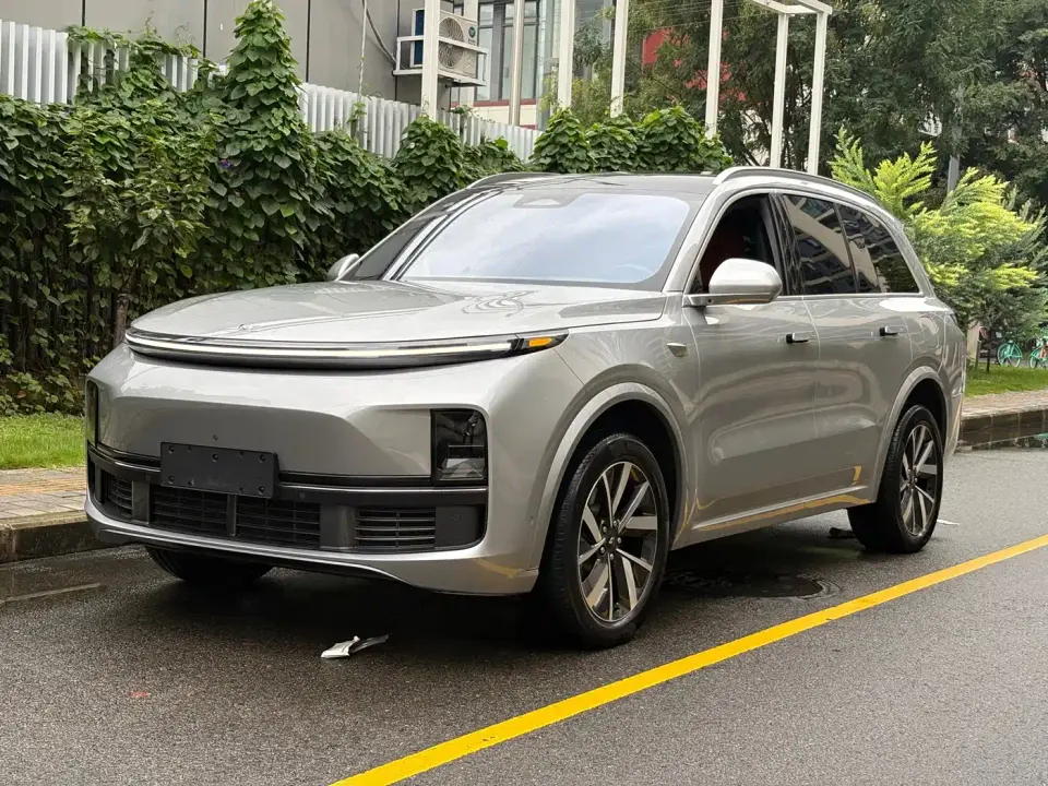 Li Auto Li L8 Pro 2023