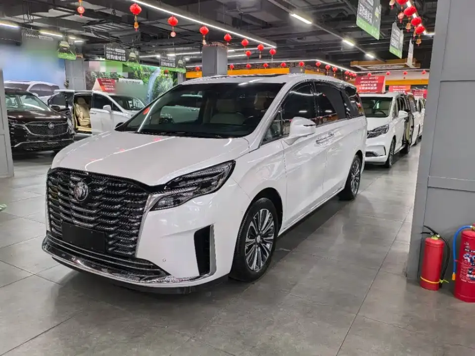 Buick GL8 ES Landmaster Luxury 2023