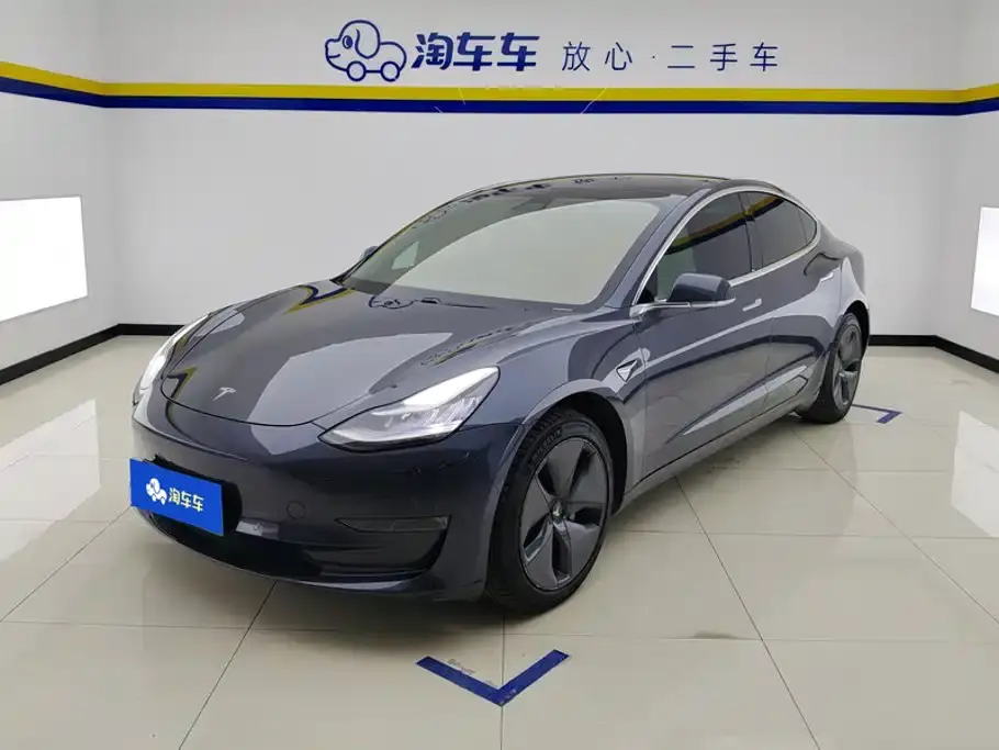 Tesla Model 3 Long Range Rear-Wheel Drive 2020