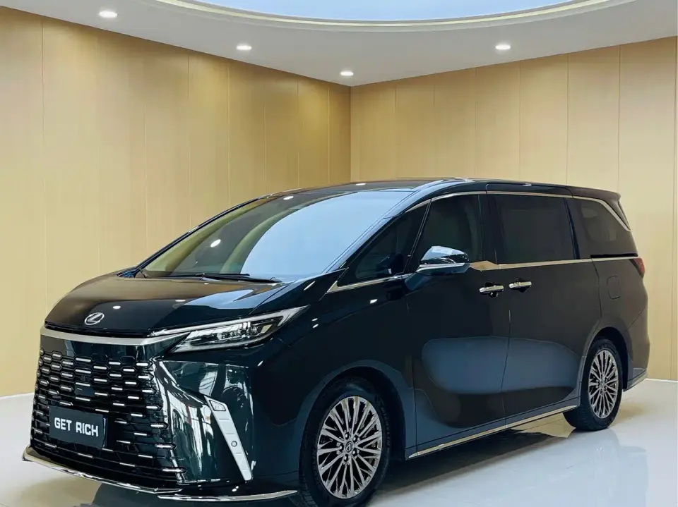 Lexus LM 500h 6-Seater Prestige Edition 2025