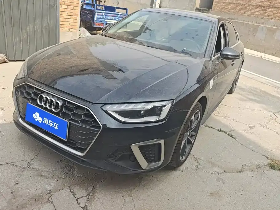 Audi A4L 40 TFSI Fashion Dynamic Edition 2021